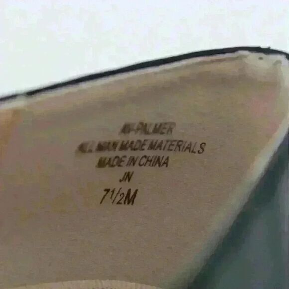 Adrienne Vittadini "Palmer" Black Faux Leather Wedge Pumps – Size 7.5 - Picture 4 of 8